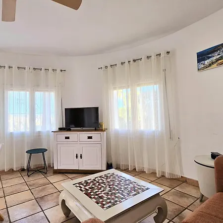 Coco With Panoramic Views And Private Pool 아파트